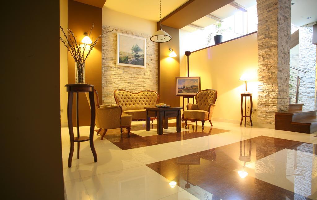 Anette Resort & Spa Covaci Esterno foto