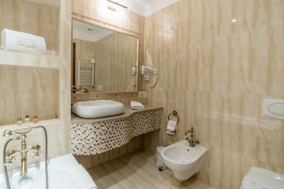 Anette Resort & Spa Covaci Esterno foto