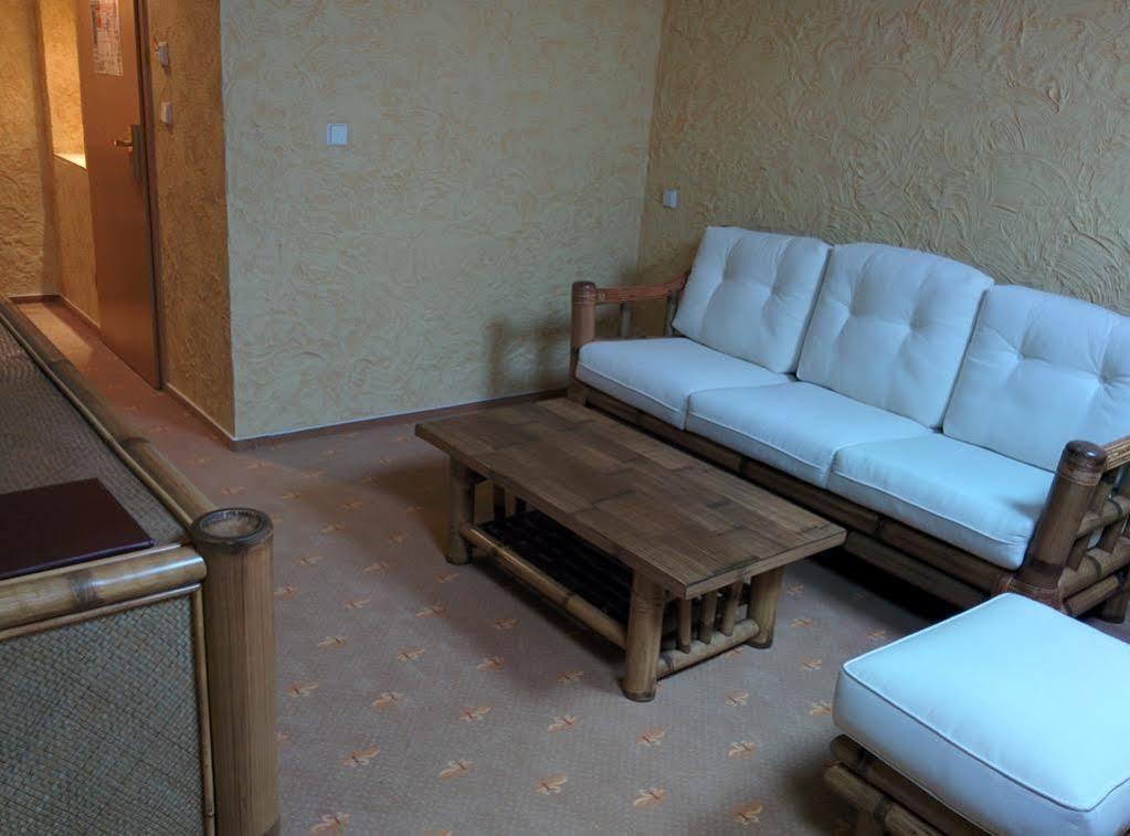 Anette Resort & Spa Covaci Esterno foto